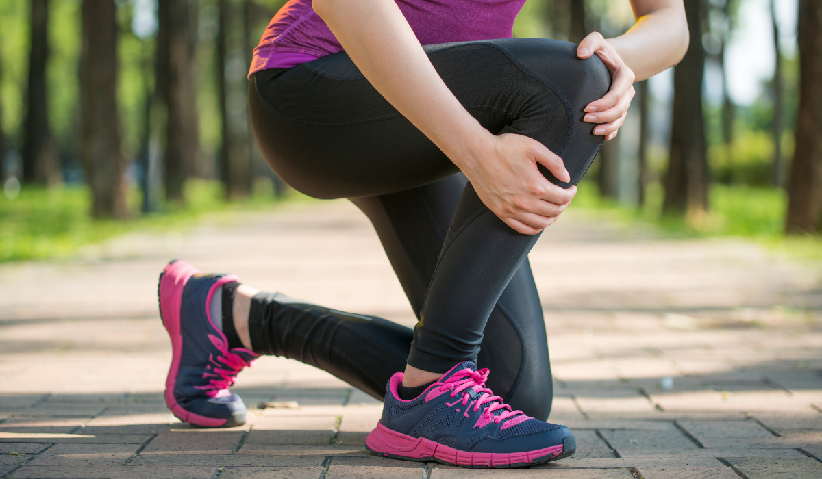 Térdfájdalom Ellen: Keverd Össze a Citromlét Ezzel az Olajjal!