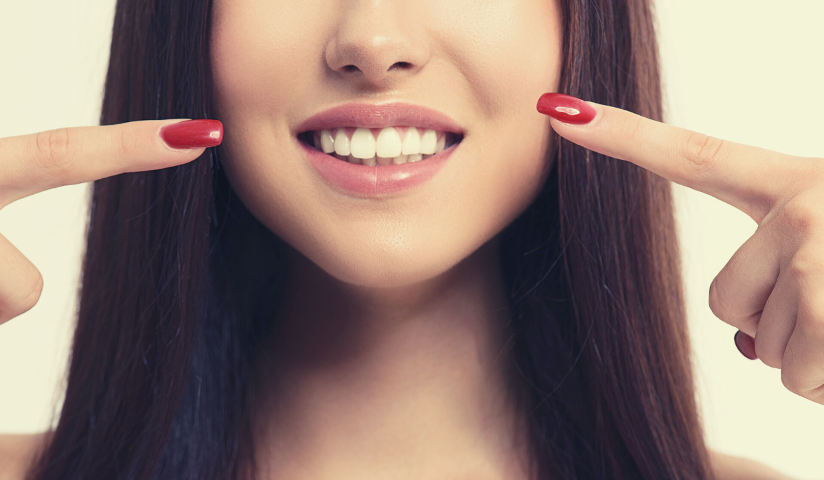 A Fogkövet Fillérekért Eltünteti Házilag ez a 6 Különböző Módszer